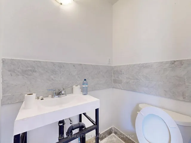 Additional image 36 of 778 Pape Ave