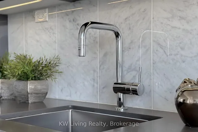 Additional image 6 of 117 Mcmahon Dr Unit 911