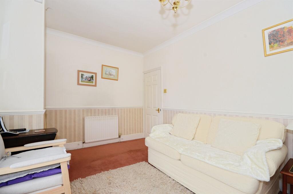 Additional image 11 of Queens Road, Harpenden