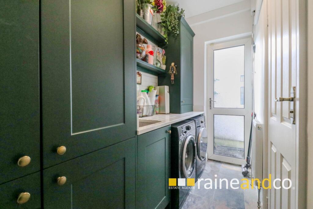 Additional image 18 of Georges Wood Road, Brookmans Park