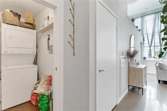 Additional image 23 of 410 King St Unit 413