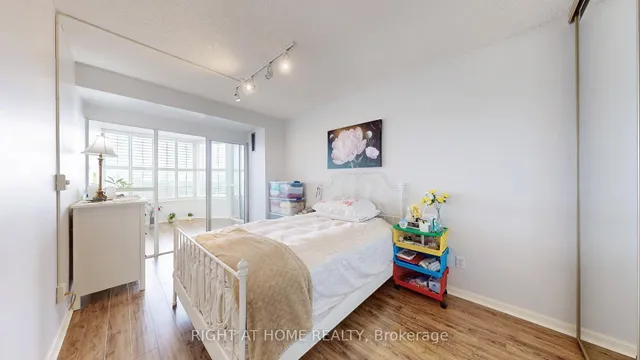 Additional image 25 of 1121 Steeles Ave Unit PH202