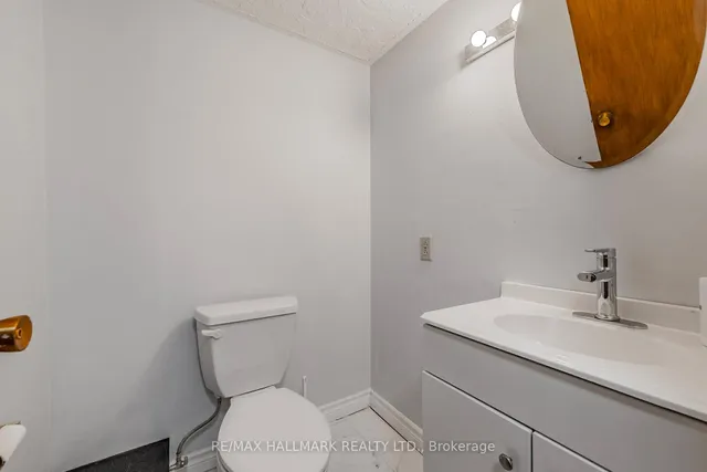 Additional image 24 of 73 Forest Grove Dr