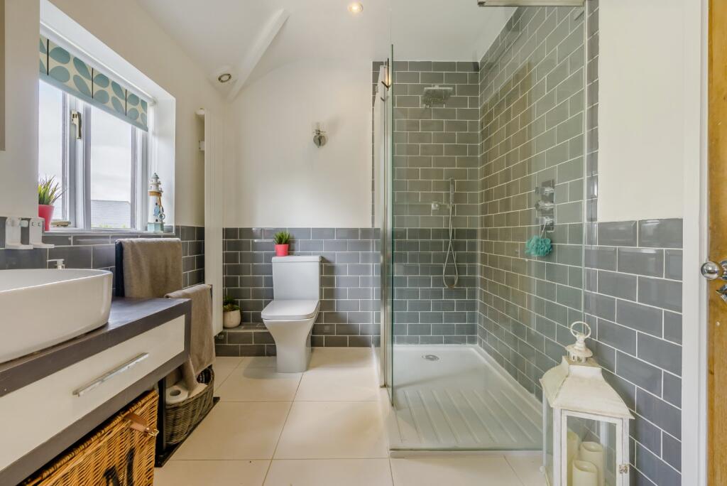 Additional image 58 of Radlett Road, Frogmore, St. Albans, Hertfordshire