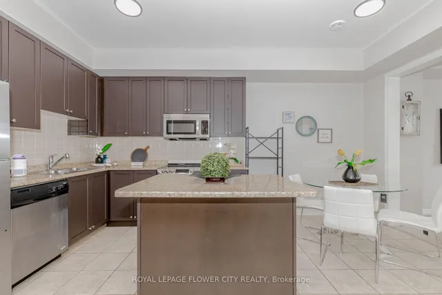 Additional image 16 of 23 NEW PINES Tr