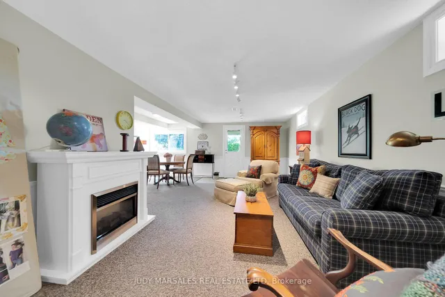 房产图片 40 - 12 Vance Cres