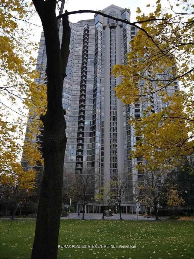 45 Kingsbridge Garden Circ Unit 401