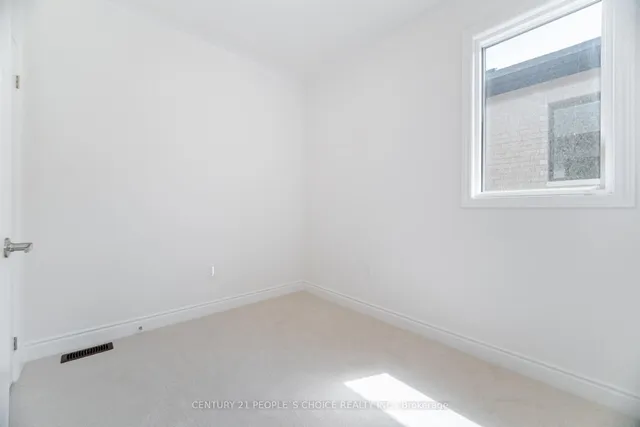 Additional image 34 of 1302 Muller Lane