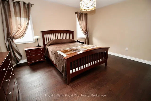 Additional image 32 of 39 Dalmeny Dr