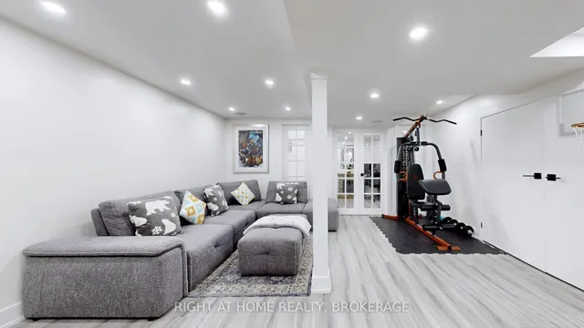 Additional image 35 of 4193 Longmoor Dr Unit 2