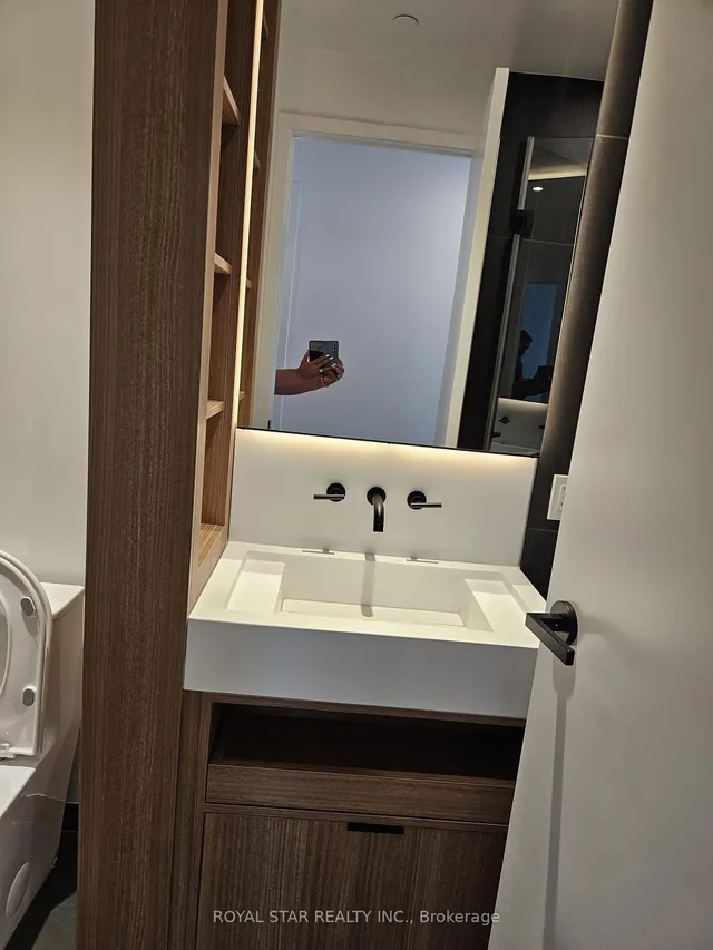 Additional image 7 of 55 Charles St Unit 2706