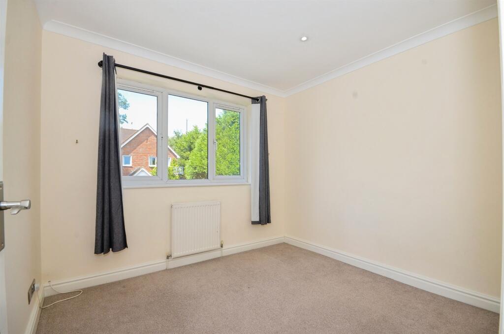 Additional image 16 of Crabtree Lane, Harpenden