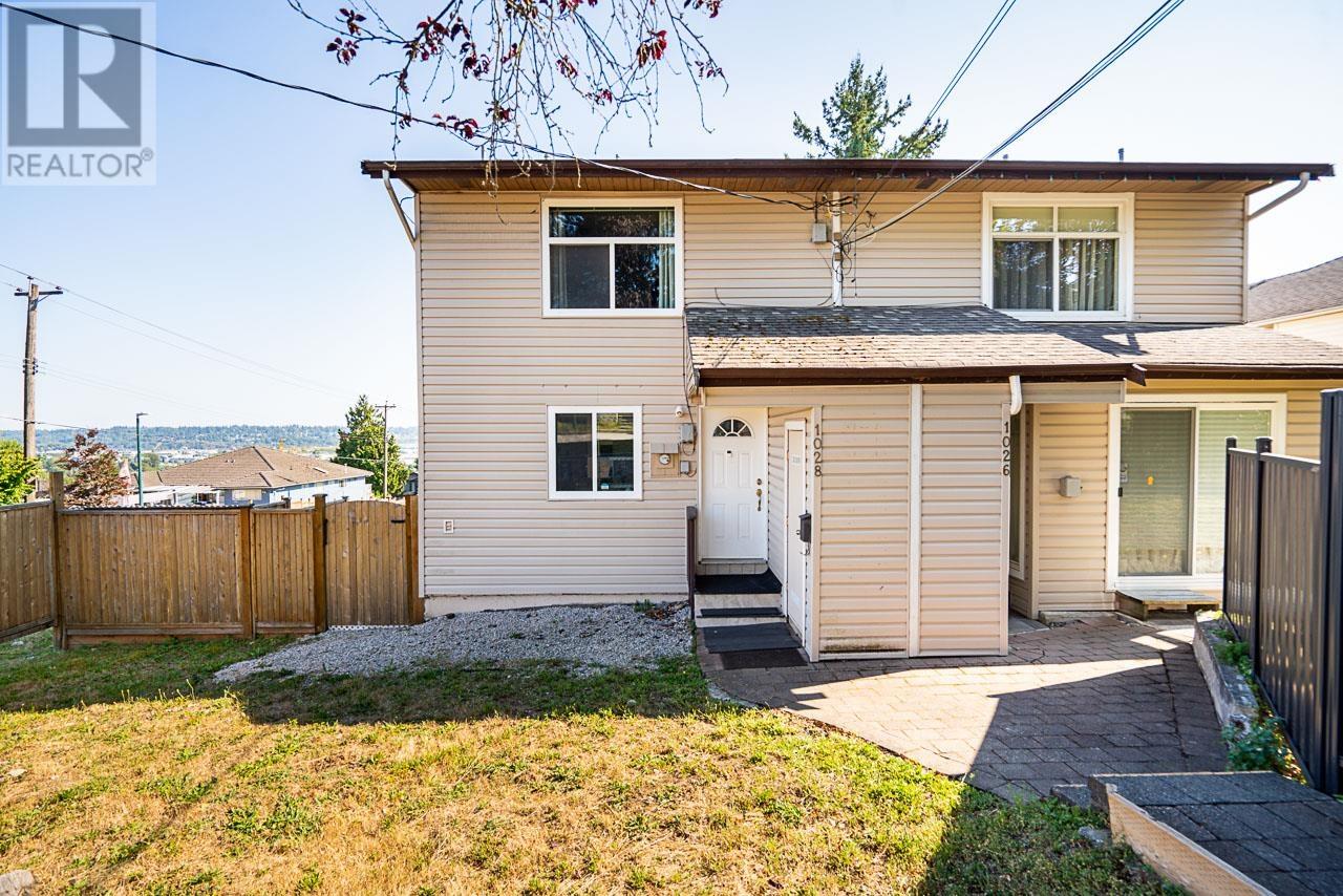 1028 DELESTRE AVENUE|Coquitlam, British Columbia V3K2G8