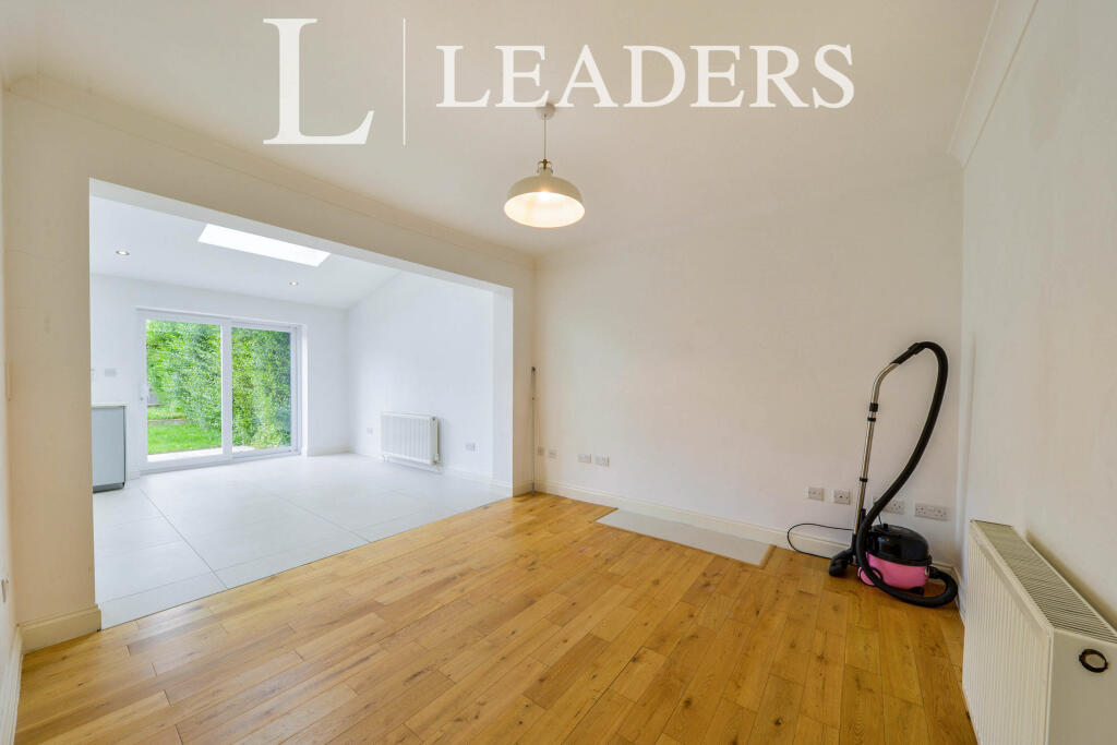 Additional image 12 of Kings Road