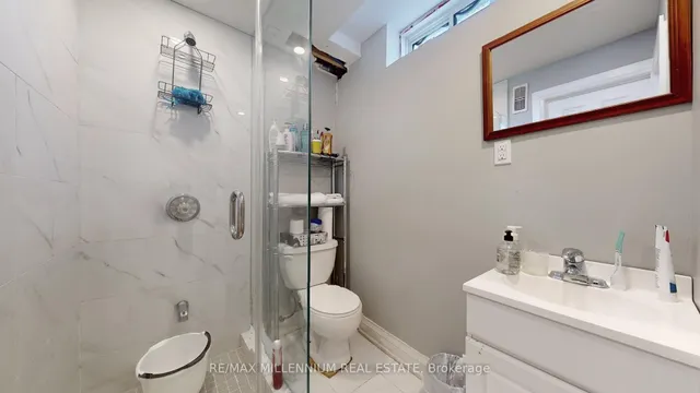 Additional image 36 of 63 Roadmaster Lane