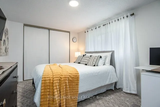 Additional image 34 of 634 Strasburg Rd Unit 3