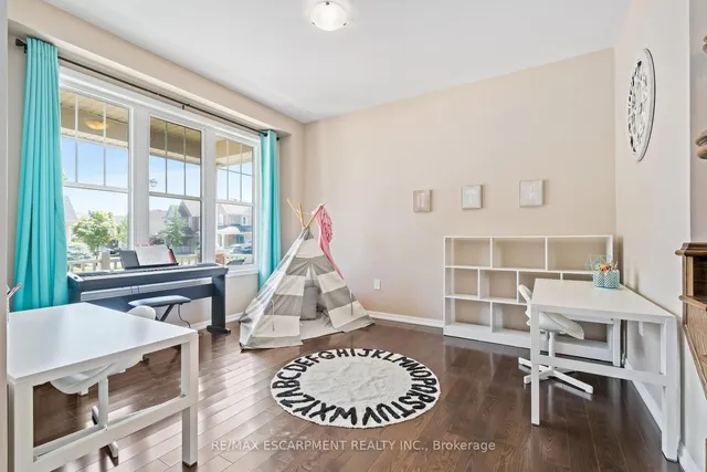 Additional image 5 of 343 Wettlaufer Terr