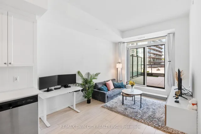 Additional image 11 of 55 Duke St Unit 228