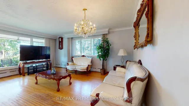 Additional image 10 of 574 Queens Dr