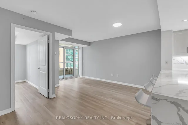 Additional image 5 of 85 East Liberty St Unit 715