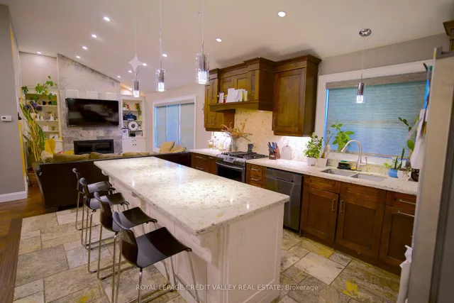 Additional image 4 of 28 Sunnyhurst Ave