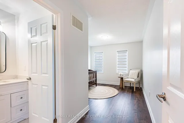 房产图片 36 - 533 Yates Dr