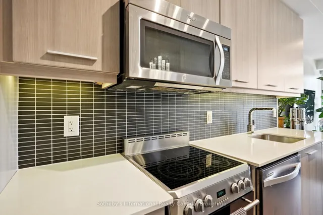 Additional image 6 of 105 George St Unit 903