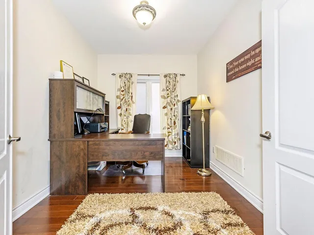 房产图片 18 - 2335 Awenda Dr