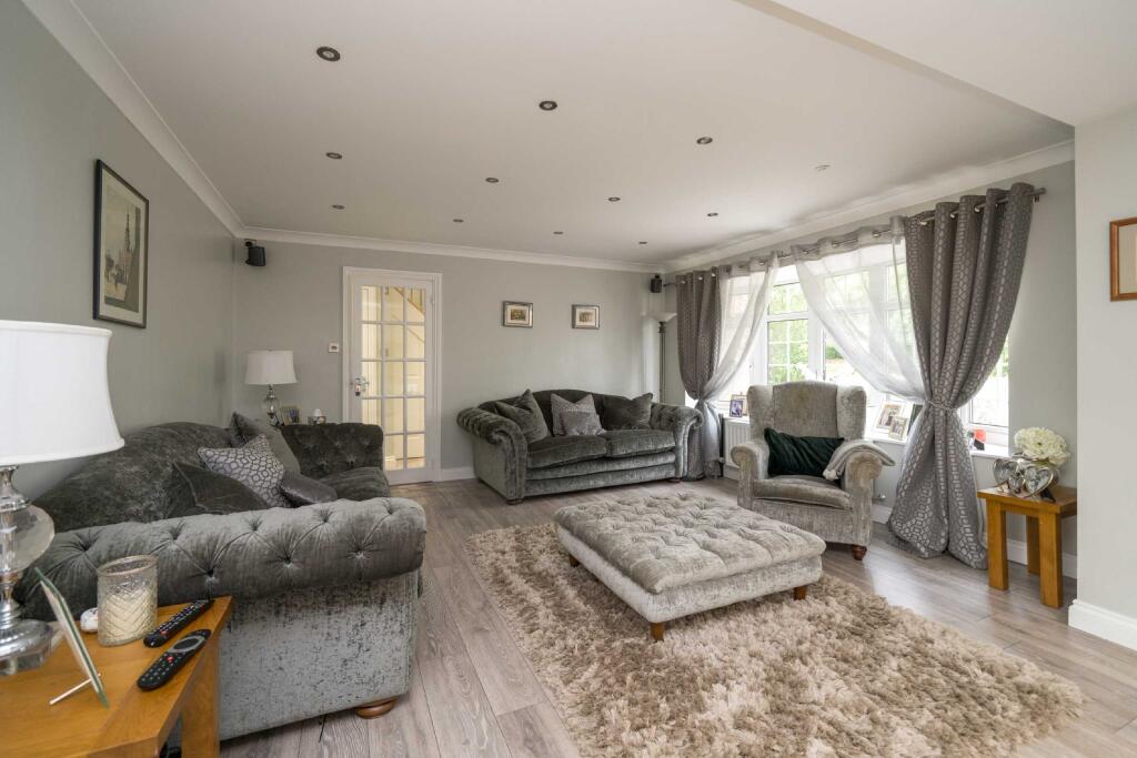 Additional image 18 of Aldwickbury Crescent, Harpenden, Hertfordshire, AL5