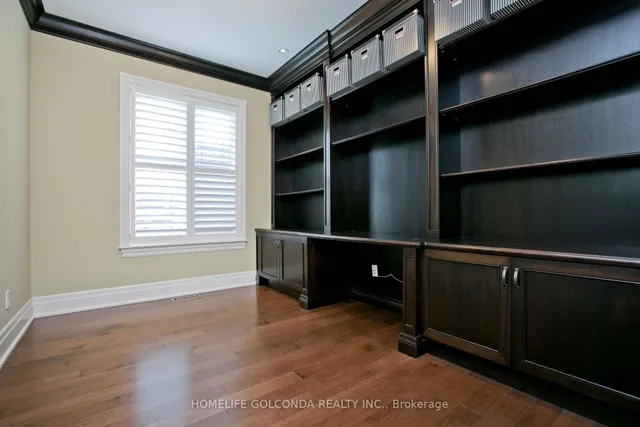 Additional image 16 of 394 Connaught Ave