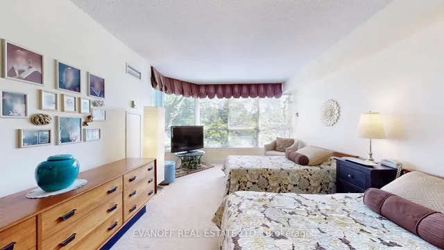 Additional image 22 of 10 Guildwood Pkwy Unit 225