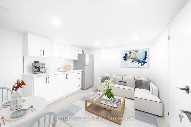 Additional image 29 of 33 Moorecroft Cres