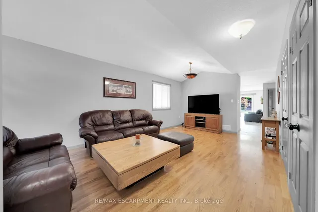 房产图片 6 - 67 Jeremy St