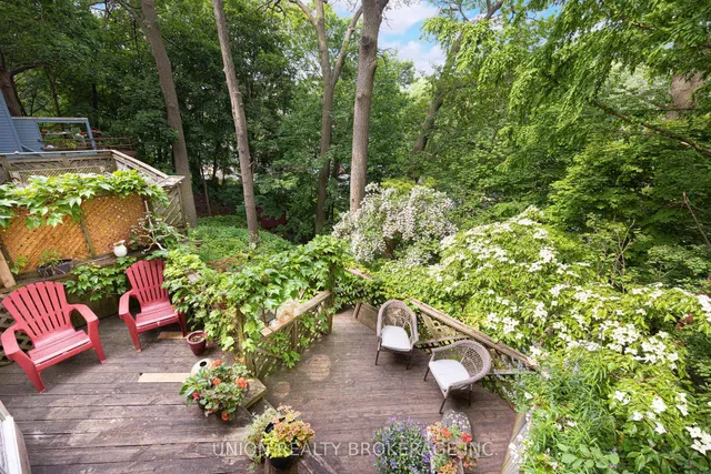 Additional image 38 of 32B Victoria Park Ave