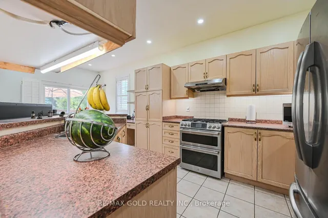 Additional image 14 of 46 Cobblestone Crt