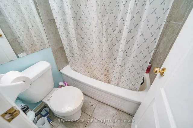 Additional image 35 of 2784 Eglinton Ave Unit 4