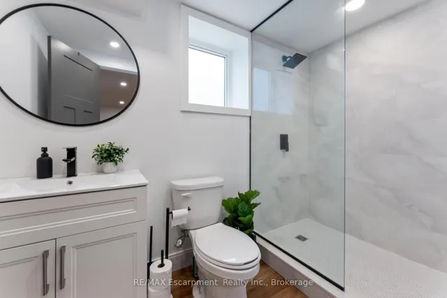 Additional image 36 of 671 Peele Blvd