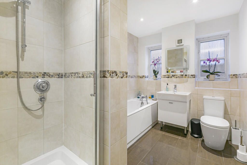 Additional image 14 of Waverley Road, St. Albans, AL3