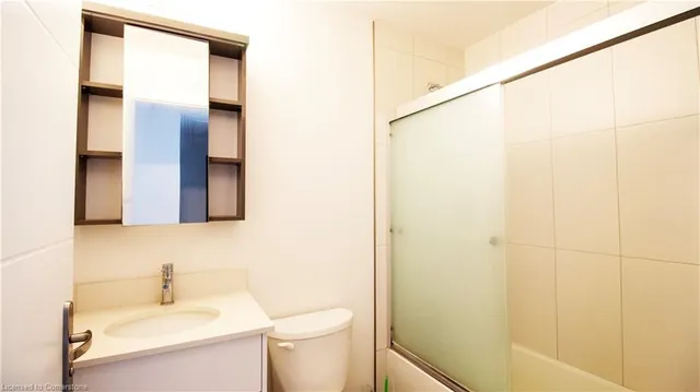 Additional image 16 of 60 Frederick St Unit 3414