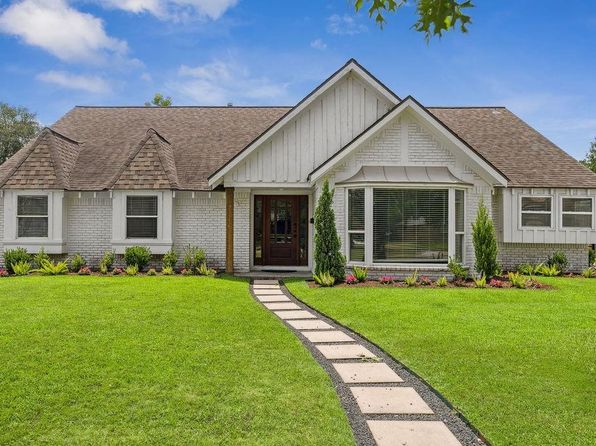 Property image for 5515 Dumfries Dr, Houston, TX 77096