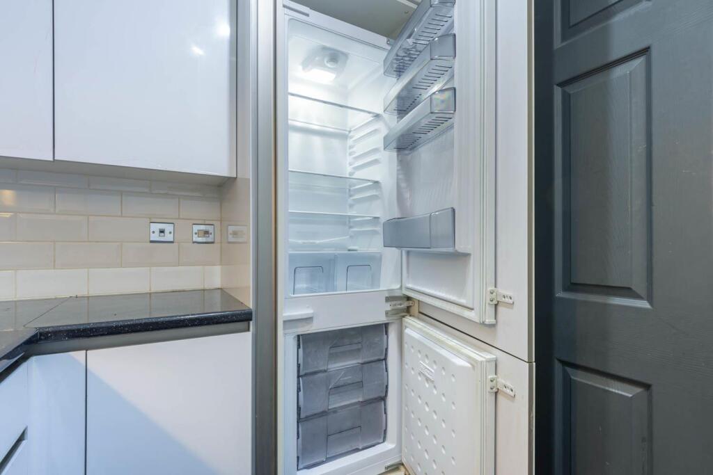 Additional image 6 of Burne Jones House, Bennetts Hill, B2 5RS