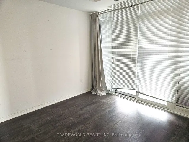 Additional image 5 of 75 East Liberty St Unit 1603