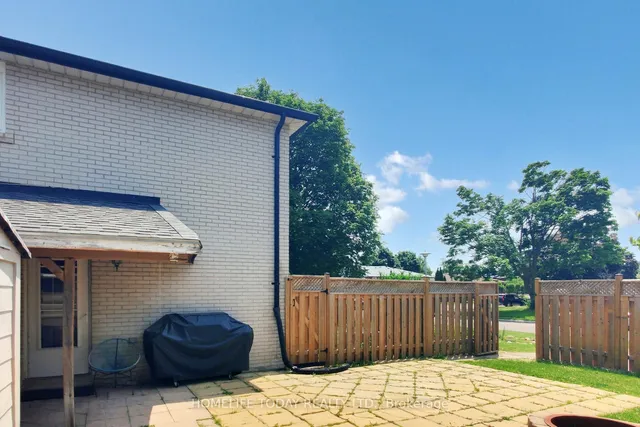 Additional image 48 of 4 Flamingo Cres