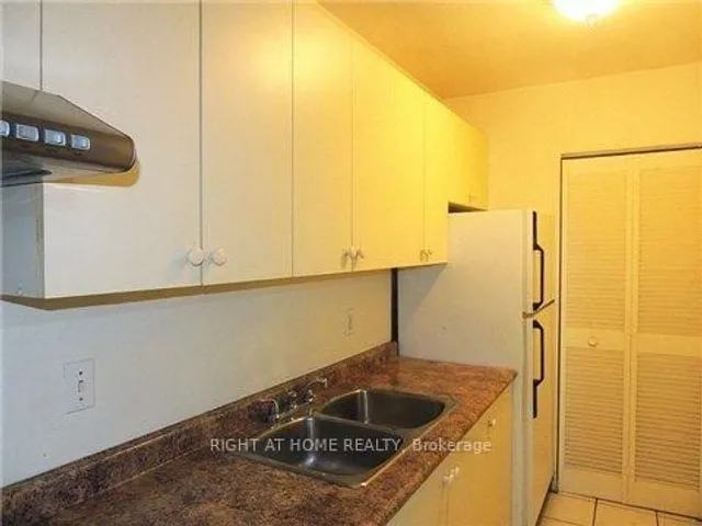 Additional image 3 of 100 Mornelle Crt Unit 1013