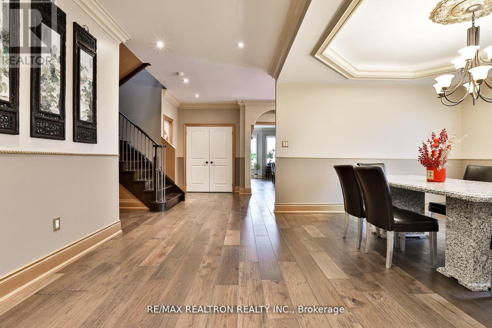 83 ELM AVENUE|Richmond Hill (Langstaff), Ontario L4C6K8