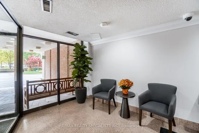 房产图片 25 - 1240 Marlborough Crt 单元606
