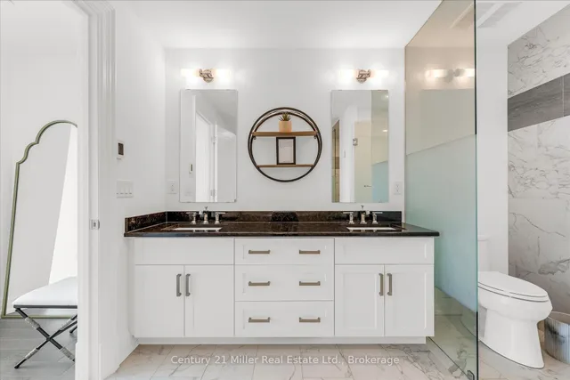 Additional image 19 of 2060 Lakeshore Dr Unit 1605