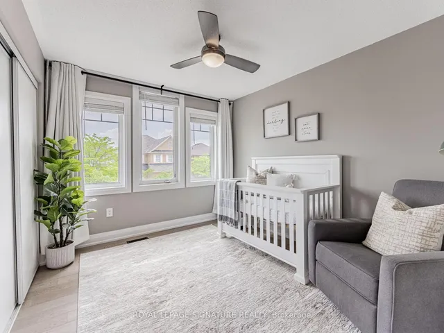 Additional image 22 of 439 Zuest Cres