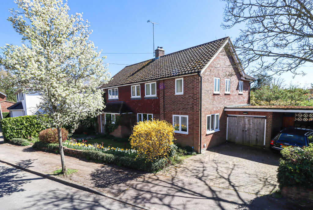 Additional image 18 of Bloomfield Road, Harpenden, Hertfordshire, AL5