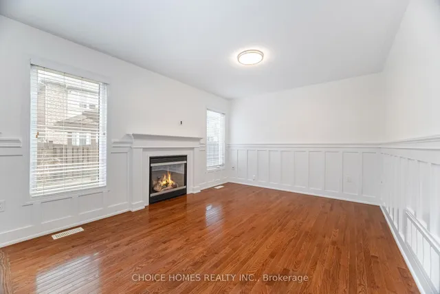 房产图片 15 - 319 麦克杜格尔交汇处